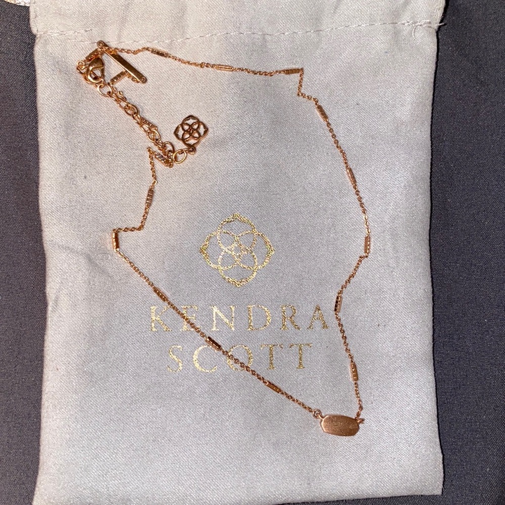 Kendra Scott 18k gold pendant necklace